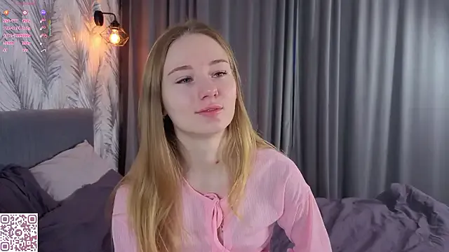 Freechat ElvinaRose on StripChat