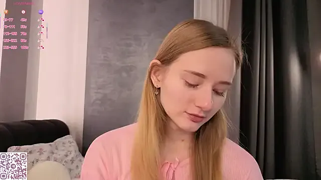 Freechat ElvinaRose on StripChat