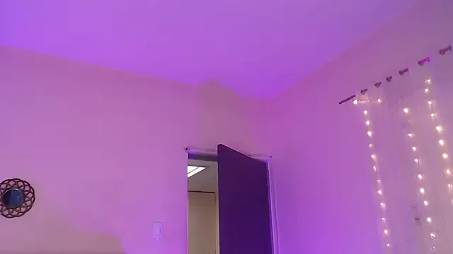 Private emily_leinner on StripChat