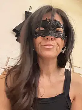 Freechat EmySkinny85 on StripChat