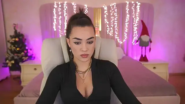 Offline EricaSin on StripChat