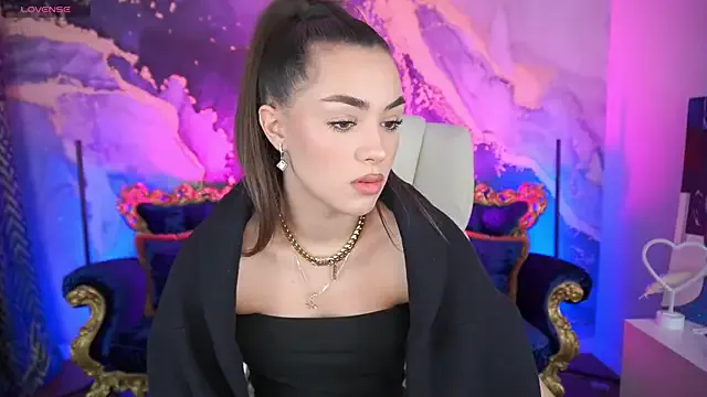 Offline EricaSin on StripChat