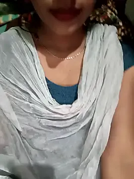 Offline Eshwari_Chopra on StripChat