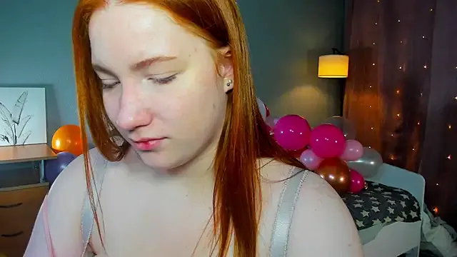 Freechat EthalCarlsqq on StripChat