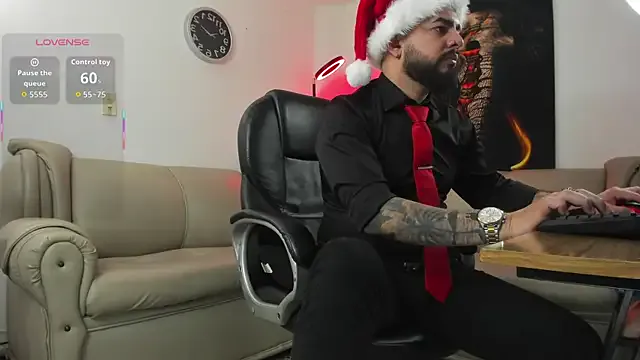 Freechat Ethan_Castellano on StripChat