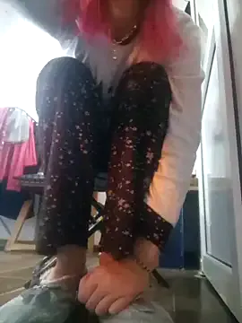 Offline Evadesirex46 on StripChat