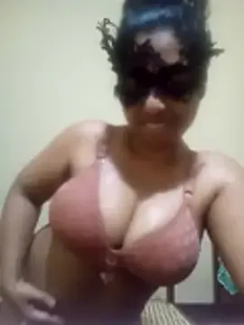 Offline Expose_Queen on StripChat