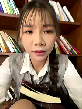 Freechat Fire-18 on StripChat