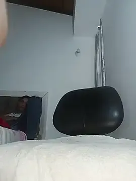 Private fisting_room on StripChat