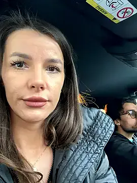 Offline fit_vic on StripChat