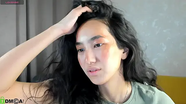 Freechat FlirtyAura on StripChat