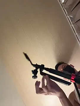 Offline frnk30151 on StripChat