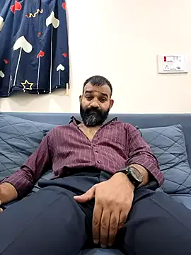 Freechat Fun_Guuy on StripChat