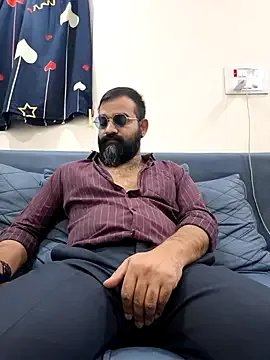 Freechat Fun_Guuy on StripChat