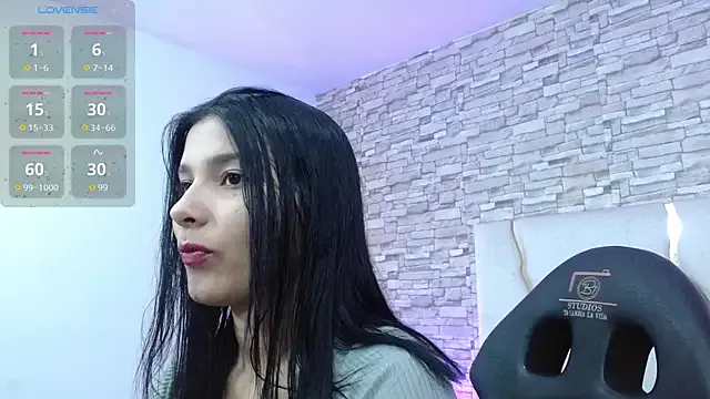 Offline Gaby_tay1 on StripChat