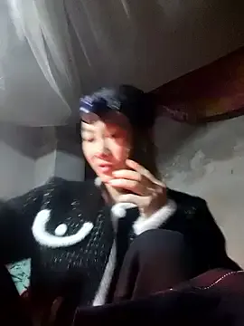 Freechat gio-thu on StripChat