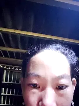 Freechat gio-thu on StripChat