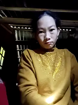 Freechat gio-thu on StripChat