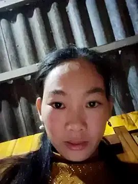 Freechat gio-thu on StripChat