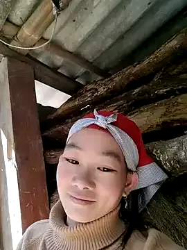 Freechat gio-thu on StripChat