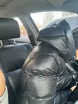 Offline goudanlove on StripChat