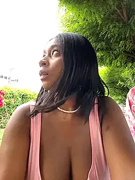 Freechat HanaThompson on StripChat