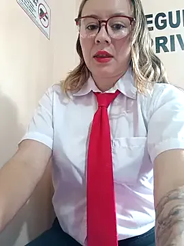 Hannah-colx on StripChat