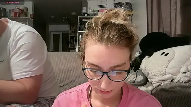 Offline harleyblair on StripChat