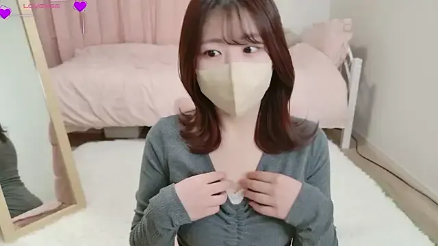 Offline Haru_chiii on StripChat