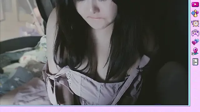 Offline Heramirror on StripChat