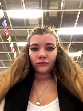 Offline Holy_Tereza on StripChat