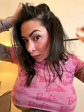 Offline Iam_Annii on StripChat