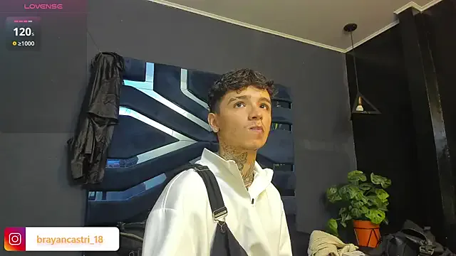 Offline Ian_Castillo_ on StripChat