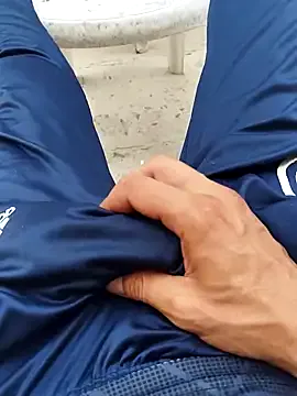 Freechat idhem___31 on StripChat