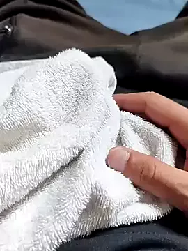 Freechat idhem___31 on StripChat