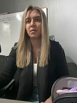 Freechat Isabella_Varella on StripChat