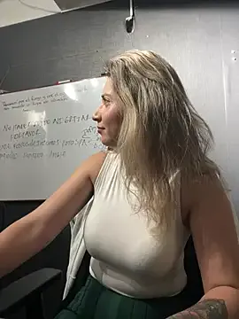 Freechat Isabella_Varella on StripChat