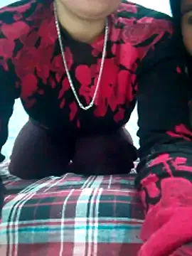 Freechat isha_sharma2002 on StripChat