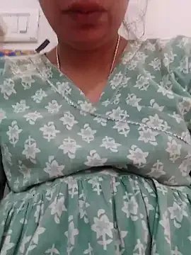 Freechat isha_sharma2002 on StripChat