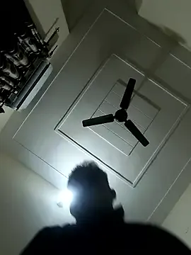 Offline ITZ_GURU on StripChat