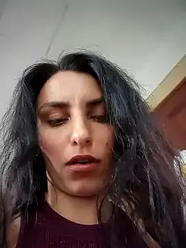 Offline Izabella_Bella on StripChat