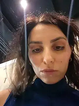 Offline Izabella_Bella on StripChat