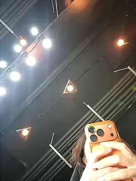 Offline Izabella_Bella on StripChat