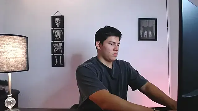 Freechat JamesCr_ on StripChat