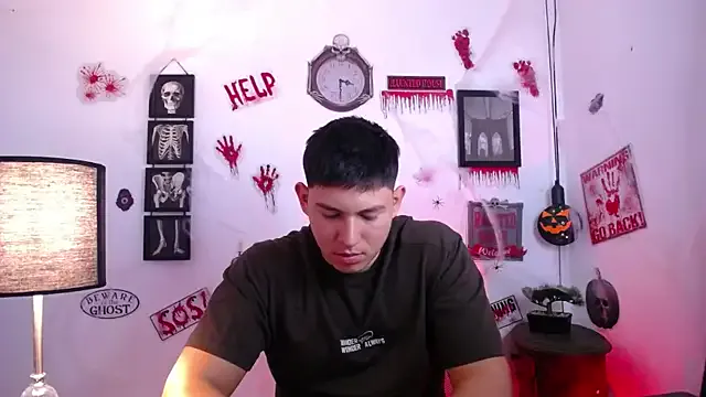 Freechat JamesCr_ on StripChat