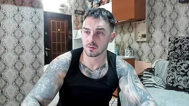 Freechat Jonmusclemaster on StripChat