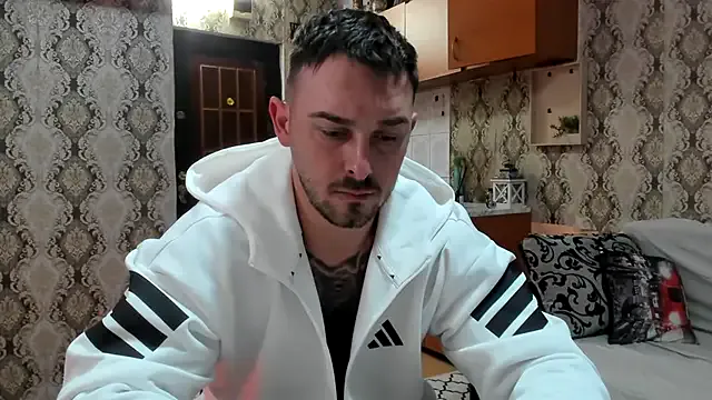 Freechat Jonmusclemaster on StripChat