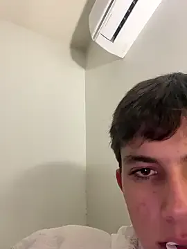 Offline JoseCho18 on StripChat