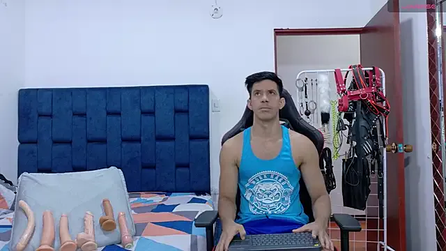 Offline JoseRumbero26 on StripChat