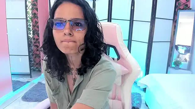 Julianne_7 model from sc